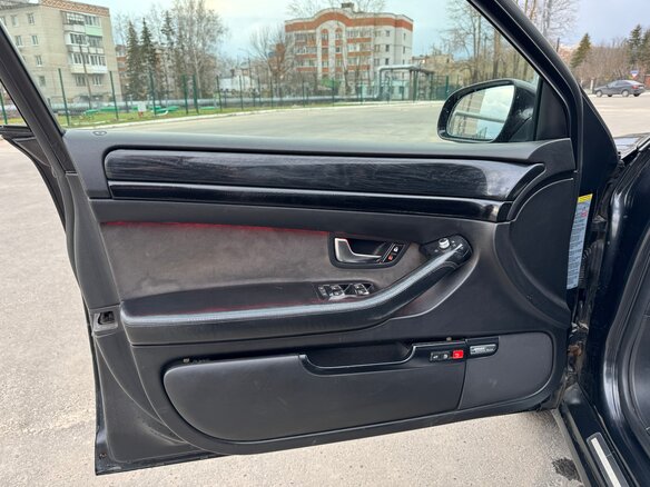 2003 Audi A8 II (D3), чёрный, 650000 рублей - вид 12