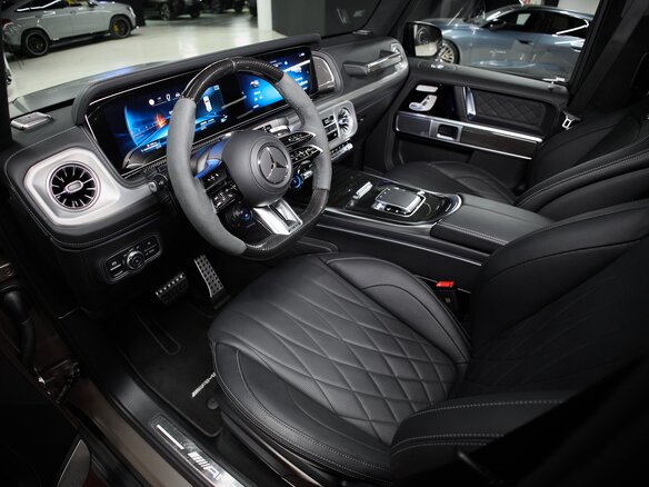 2024 Mercedes-Benz G-Класс AMG 63 AMG II (W465) Рестайлинг, золотистый, 27300000 рублей - вид 11