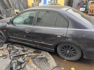 1997 Mitsubishi Galant VIII, серый, 150000 рублей, вид 3