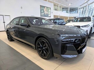 2025 BMW 7 серии 760i xDrive VII (G70), серый, 20690000 рублей, вид 3