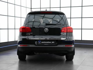 2014 Volkswagen Tiguan I Рестайлинг, чёрный, 1749000 рублей, вид 5