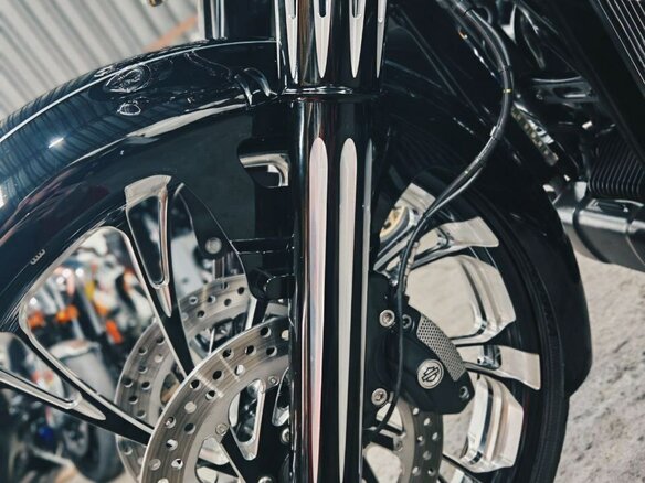 2014 Harley-Davidson Electra Glide, чёрный - вид 31