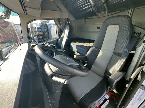 2026 Volvo FH, белый, 18285014 рублей - вид 11