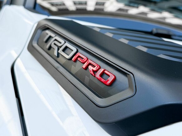 2025 Toyota Sequoia III, белый, 14990000 рублей - вид 6