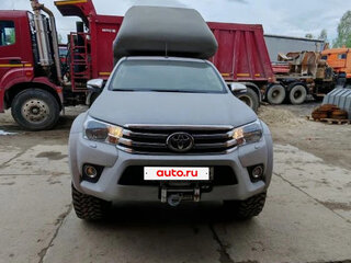 2016 Toyota Hilux VIII, чёрный, 8000000 рублей, вид 2