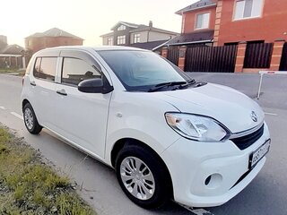 2019 Toyota Passo III Рестайлинг, белый, 940000 рублей, вид 2
