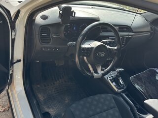 2018 Kia Rio X-Line IV, белый, 1480000 рублей, вид 5