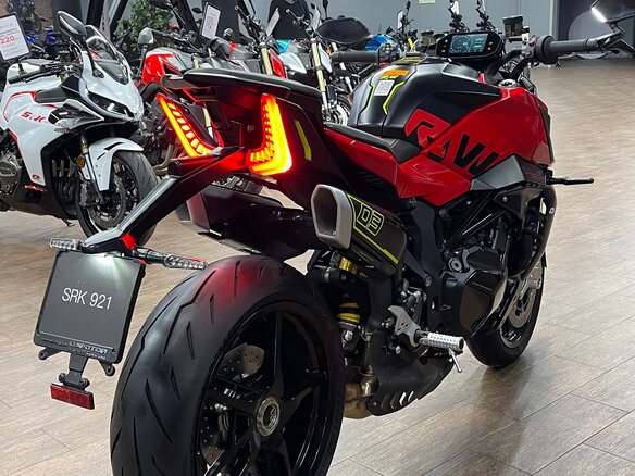 2026 QJMotor SRK 921, чёрный, 1090000 рублей - вид 6