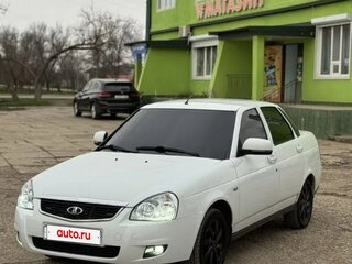 2014 Lada (ВАЗ) Priora I Рестайлинг, белый, 690000 рублей, вид 1