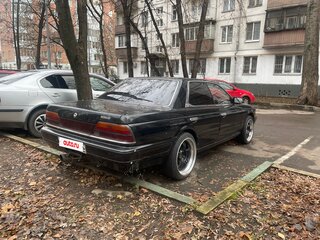 1991 Nissan Laurel VI (C33), чёрный, 650000 рублей, вид 4