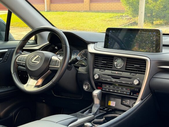 2022 Lexus RX 300 IV Рестайлинг, бежевый, 6150000 рублей - вид 8