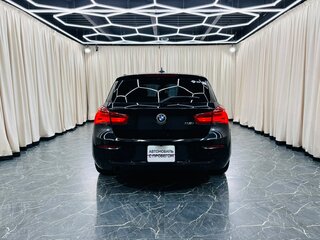 2015 BMW 1 серии 118i II (F20/F21) Рестайлинг, чёрный, 1479000 рублей, вид 5
