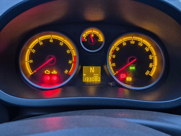 2008 Opel Corsa D, жёлтый, 435000 рублей - вид 5