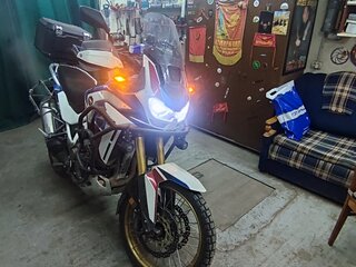 2021 Honda CRF 1100L Africa Twin, синий, 1500000 рублей, вид 1