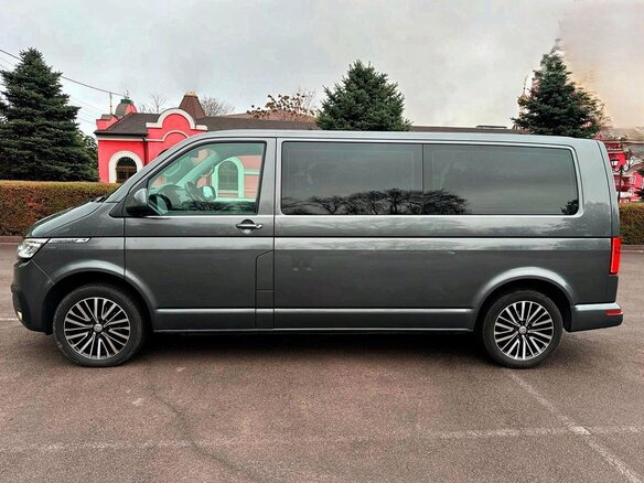 2022 Volkswagen Caravelle Long T6 Рестайлинг, серый - вид 7