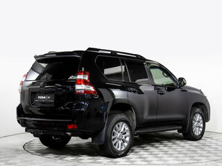 2015 Toyota Land Cruiser Prado 6-speed 150 Series Рестайлинг 1, чёрный, 4188000 рублей, вид 4