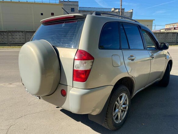 2009 Chery Tiggo (T11) I, серый, 209000 рублей - вид 3