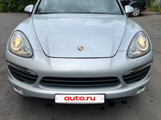 2010 Porsche Cayenne S II (958), серебристый, 2050000 рублей, вид 1