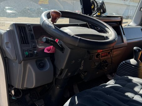 2019 Isuzu Elf (N-series), белый, 3200000 рублей, вид 4