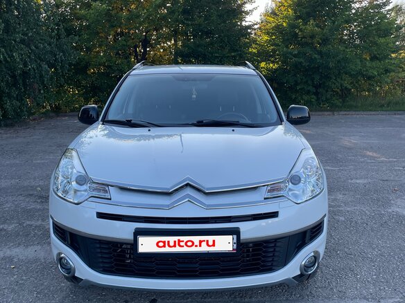 2011 Citroen C-Crosser, белый, 1450000 рублей