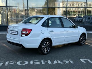 2026 Lada (ВАЗ) Granta I Рестайлинг, белый, 1210000 рублей, вид 5