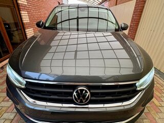2021 Volkswagen Tiguan II Рестайлинг, серый, 2600000 рублей, вид 3