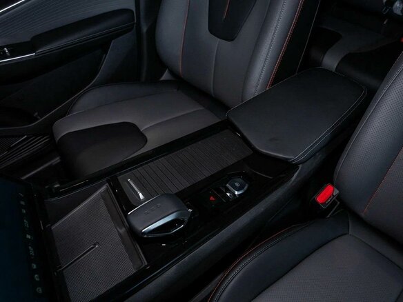 2026 Geely Cityray, серебристый, 3204990 рублей - вид 10