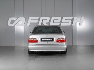 2000 Mercedes-Benz E-Класс 200 II (W210, S210) Рестайлинг, серебристый, 559000 рублей, вид 4
