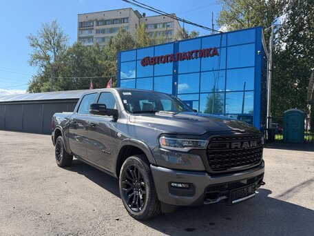2026 Ram 1500 Crew Cab eTorque V Рестайлинг, серый, 12599999 рублей, вид 2