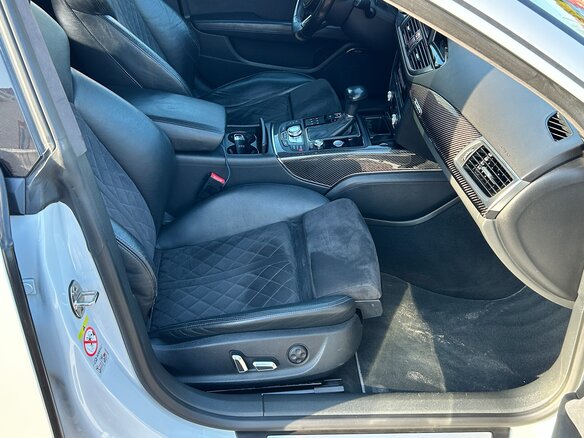 2013 Audi RS 7 I (4G), серый, 3900000 рублей - вид 18