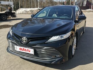 2020 Toyota Camry VIII (XV70), чёрный, 3000000 рублей, вид 2