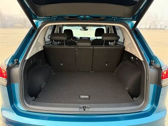 2022 Volkswagen Tayron I Рестайлинг, синий, 1990999 рублей - вид 19