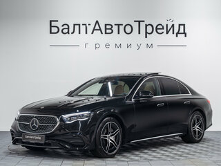 2026 Mercedes-Benz E-Класс 300 VI (W214, S214), чёрный, 8990000 рублей, вид 1