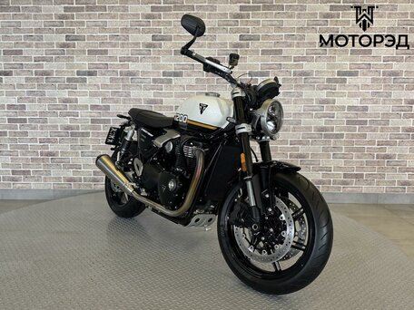 2025 Triumph Speed Twin, белый, 1595000 рублей, вид 4