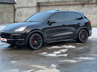 2011 Porsche Cayenne S II (958), чёрный, 2100000 рублей, вид 2