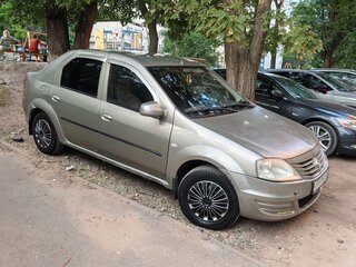 2010 Renault Logan I Рестайлинг, бежевый, 170000 рублей, вид 2