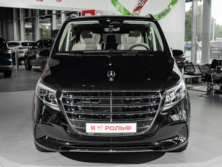 2026 Mercedes-Benz V-Класс Long 300 d длинный III (W447) Рестайлинг 2, чёрный, 14832000 рублей, вид 4