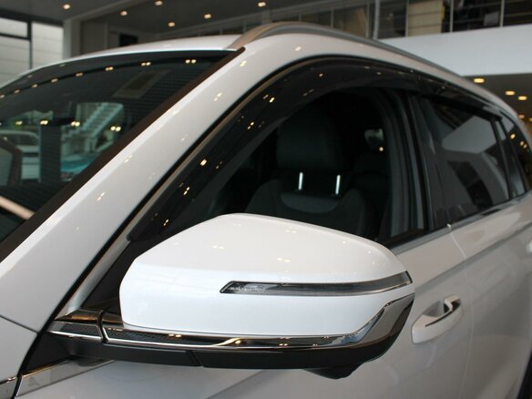 2025 Geely Monjaro I Рестайлинг, белый, 4954990 рублей - вид 8