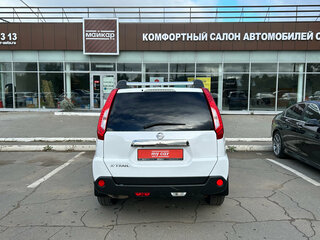 2014 Nissan X-Trail II Рестайлинг, белый, 1410000 рублей, вид 5