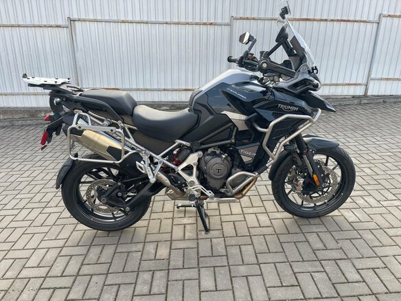 2023 Triumph Tiger 1200, серый - вид 10