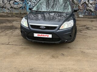 2011 Ford Focus II Рестайлинг, серый, 680000 рублей, вид 1