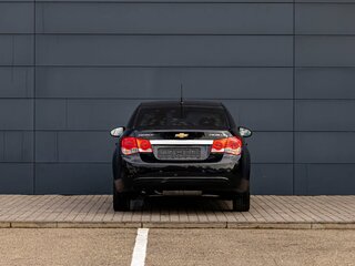2011 Chevrolet Cruze I, чёрный, 845000 рублей, вид 5