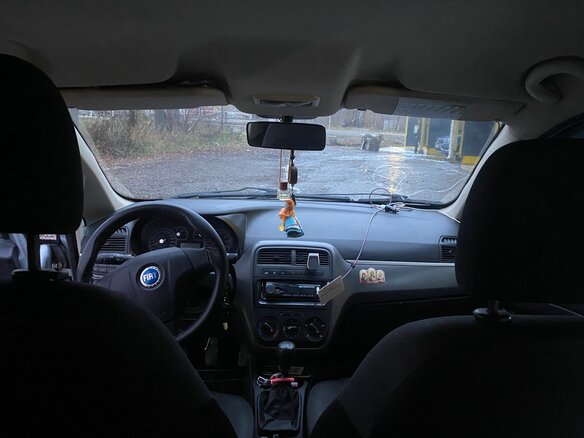 2007 Fiat Punto III Grande Punto, серебристый, 150000 рублей - вид 3
