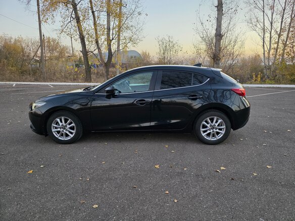 2016 Mazda Axela III, чёрный, 1240000 рублей - вид 6