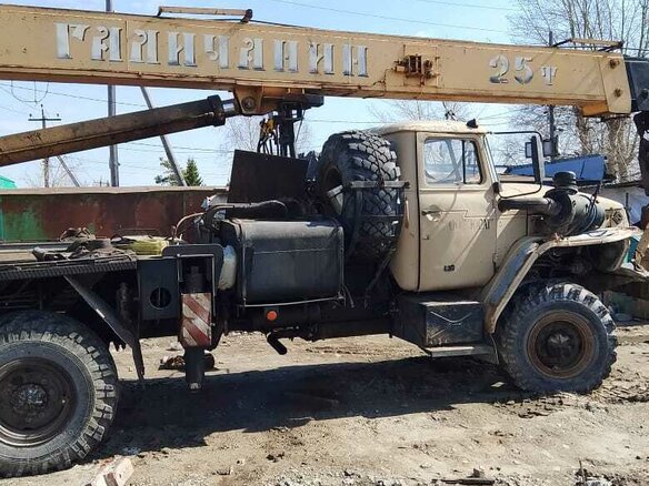 2001 Урал КС, жёлтый, 1500000 рублей - вид 1