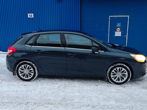 2013 Citroen C4 II, синий, 700000 рублей - вид 4