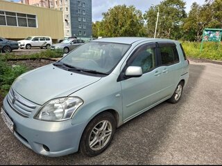 2006 Toyota Raum II, серебристый, 600000 рублей, вид 3