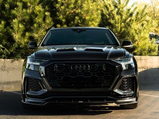 2021 Audi RS Q8 I, чёрный, 12000000 рублей, вид 1