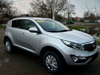 2015 Kia Sportage III Рестайлинг, серебристый, 1450000 рублей, вид 3
