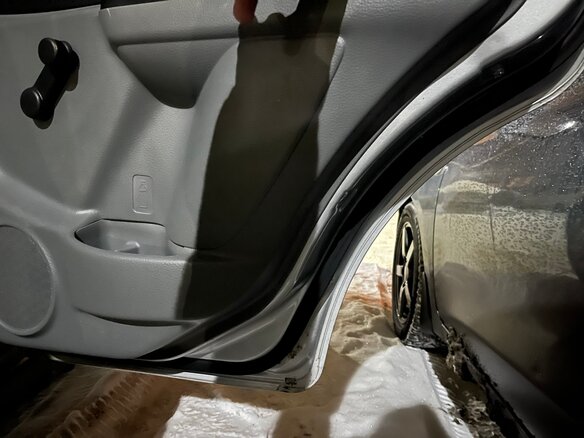 2013 Suzuki SX4 I (Classic) Рестайлинг, серебристый, 750000 рублей - вид 9